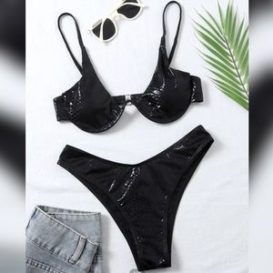 Snakeskin Metallic Underwire Bikini